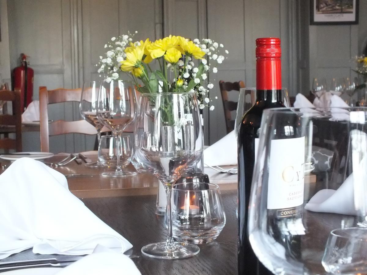 Devonshire Arms Inn Cracoe Esterno foto