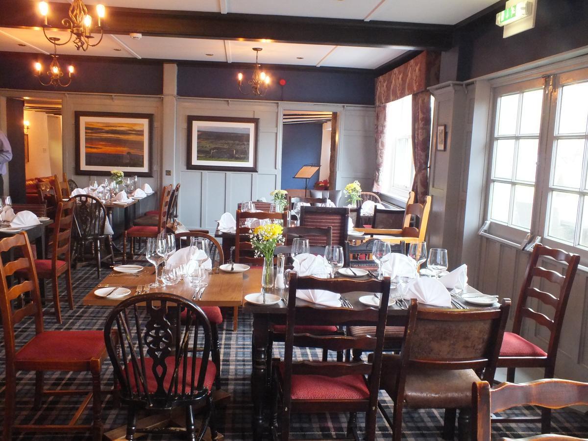 Devonshire Arms Inn Cracoe Esterno foto