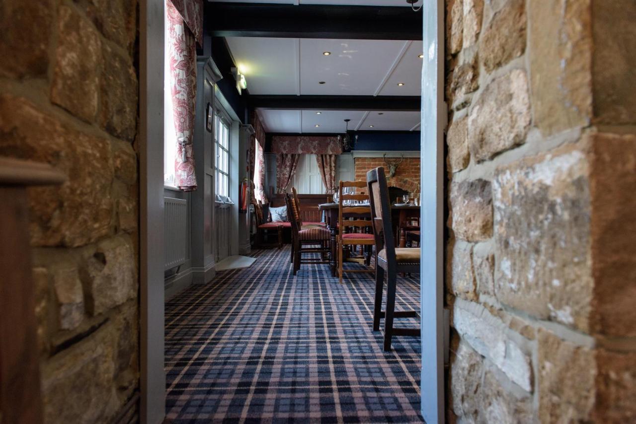 Devonshire Arms Inn Cracoe Esterno foto